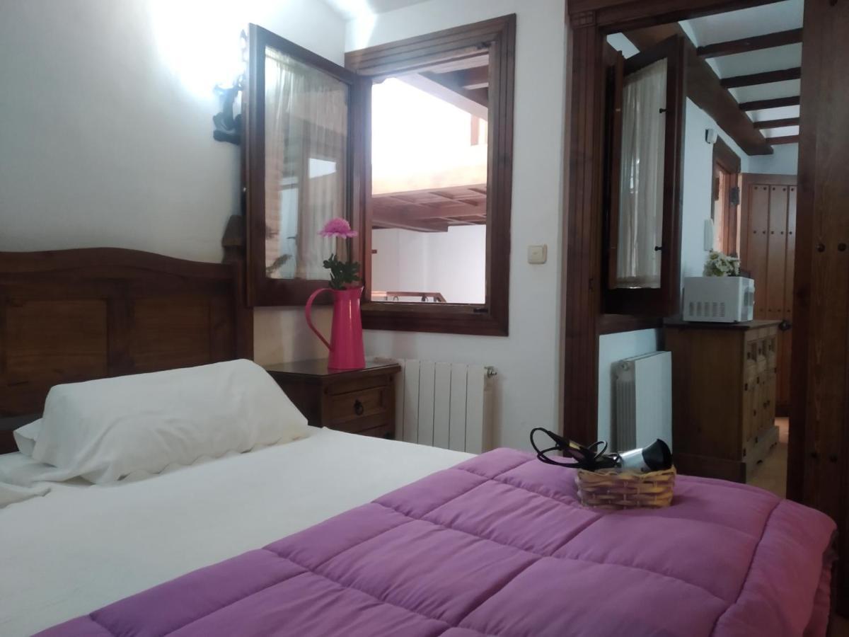Apartamentos Santa Ana กรานาดา ภายนอก รูปภาพ