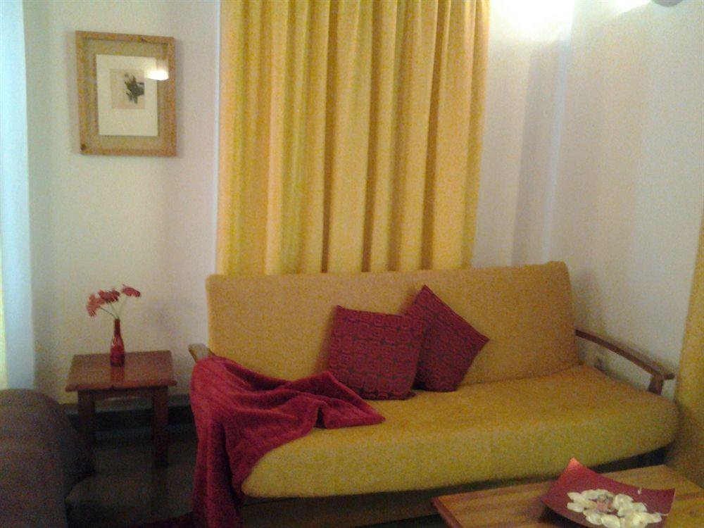 Apartamentos Santa Ana กรานาดา ภายนอก รูปภาพ