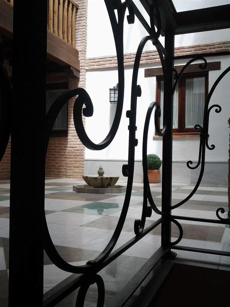 Apartamentos Santa Ana กรานาดา ภายนอก รูปภาพ