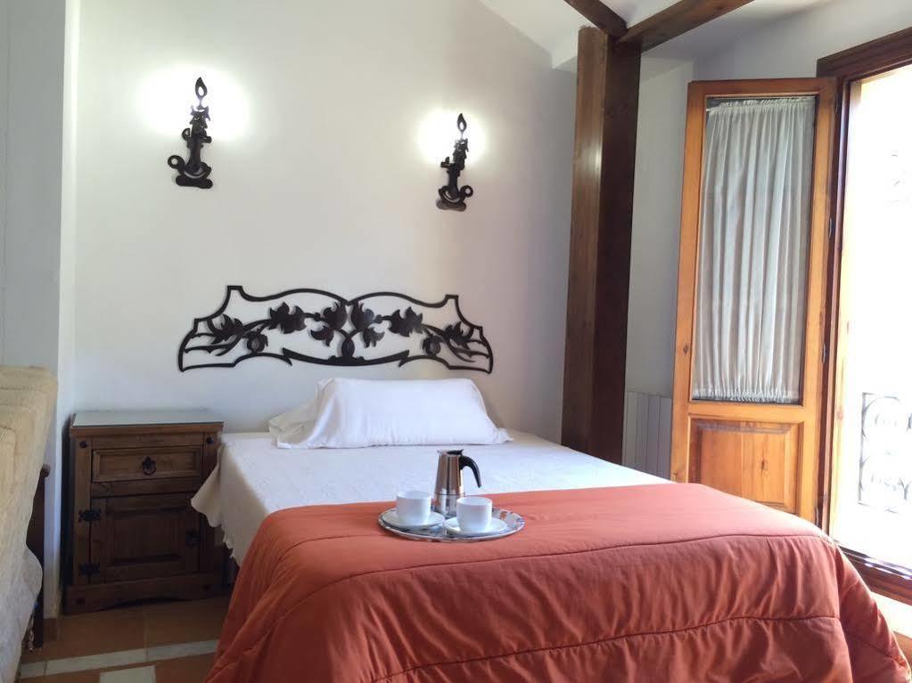 Apartamentos Santa Ana กรานาดา ภายนอก รูปภาพ