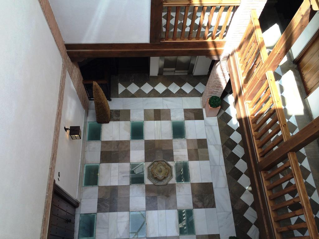 Apartamentos Santa Ana กรานาดา ภายนอก รูปภาพ